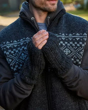 Shetland Wristwarmers Charcoal