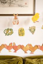 No. 07 Chicken Concertina Garland