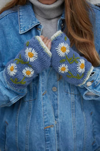 Daisy Chain Hand Warmers